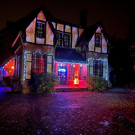 B&B Le Pavillon Du Bois De Buis Perwez エクステリア 写真