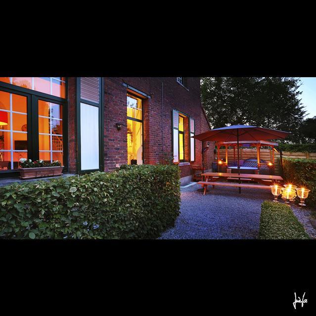 B&B Le Pavillon Du Bois De Buis Perwez エクステリア 写真