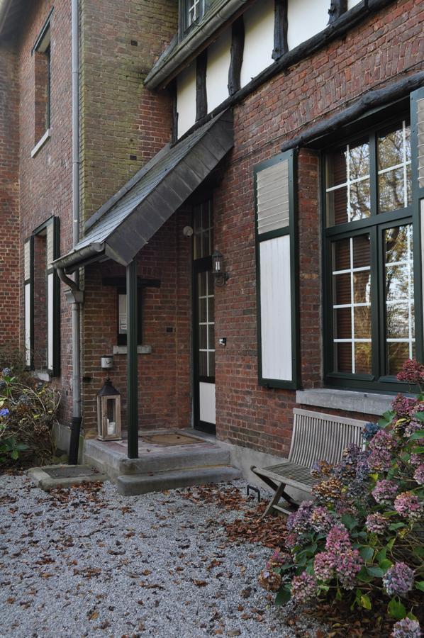 B&B Le Pavillon Du Bois De Buis Perwez エクステリア 写真